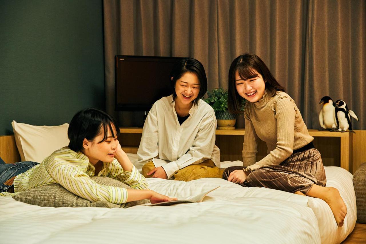 Omo7 Asahikawa By Hoshino Resorts Buitenkant foto Kim Sun-young, Lee Sun-bin and Lee Si-eon in Love Alarm