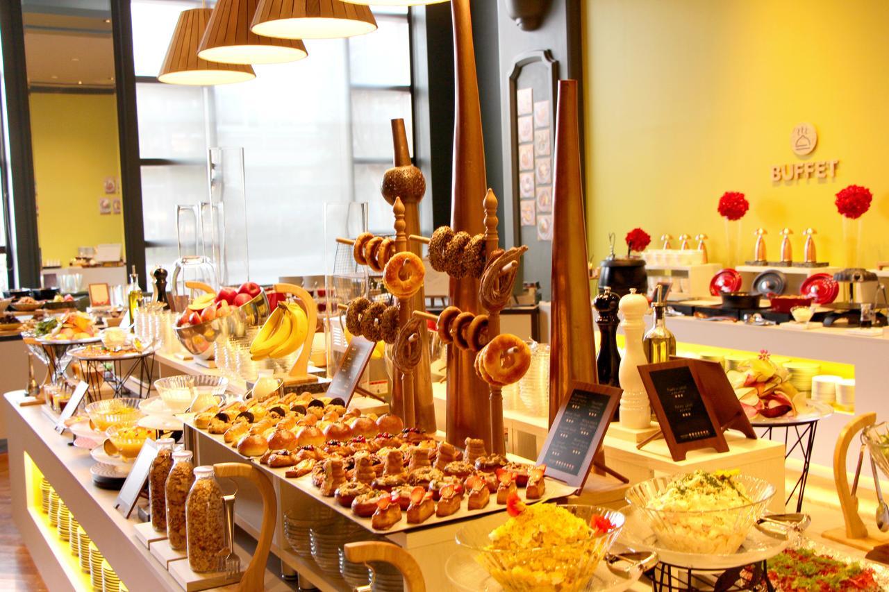 Omo7 Asahikawa By Hoshino Resorts Buitenkant foto A buffet at a hotel